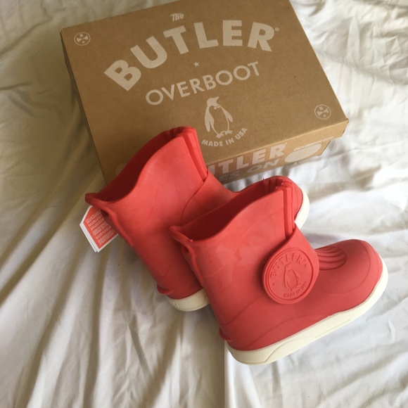 Butler Other - Butler Emperor Overboot Red Size 1 Kids NWT
